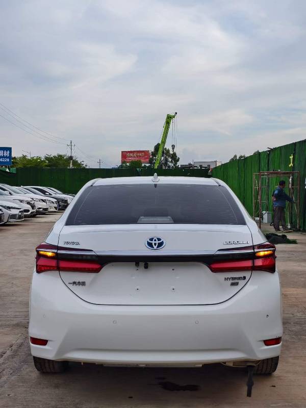 Toyota Corolla 2018 #9 Toyota Corolla 2018 car image #9