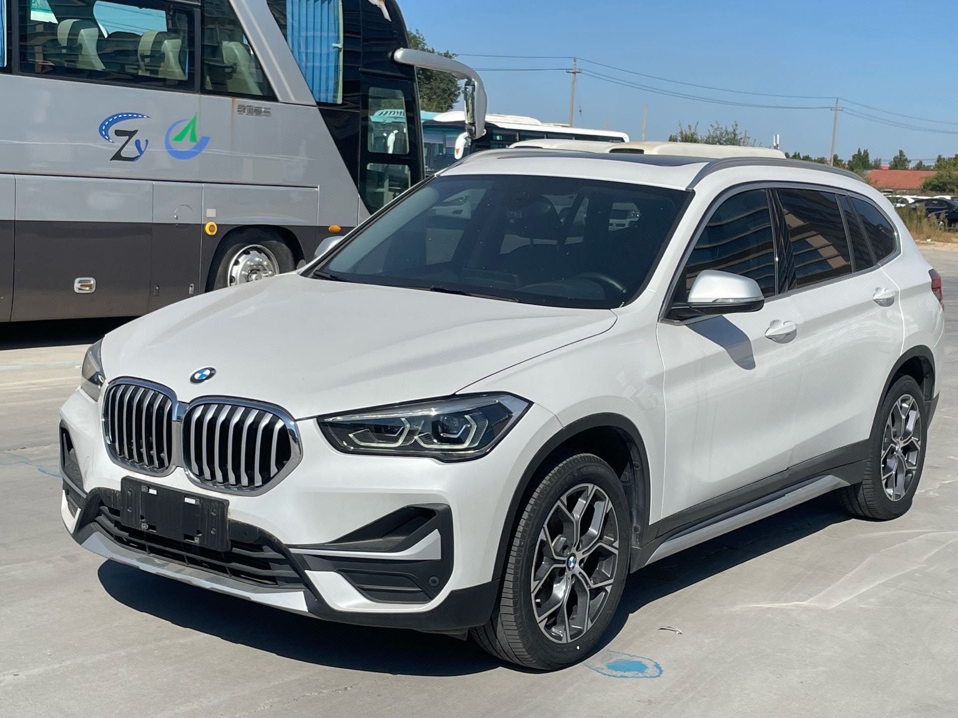 2022 2022 car image