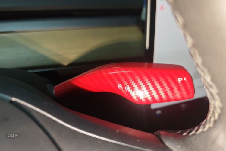 Tesla Model Y 2022 immagine di auto #16