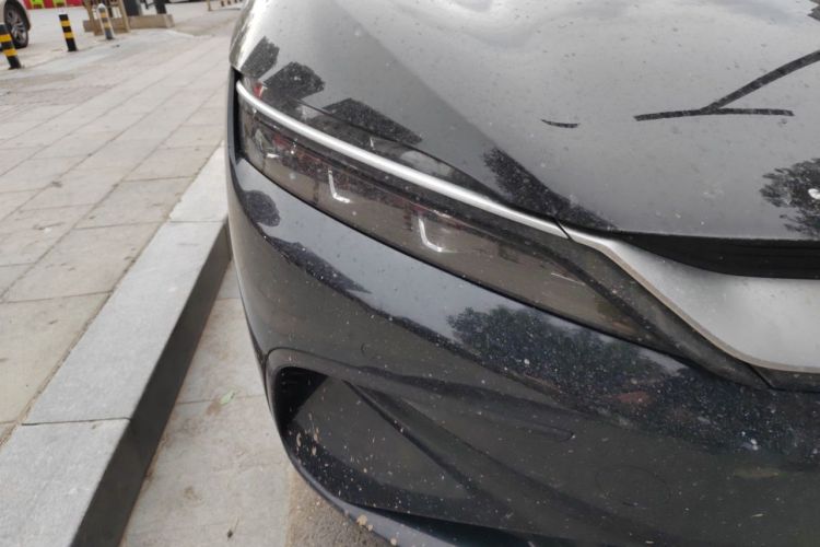 BYD Han 2023 car image #8