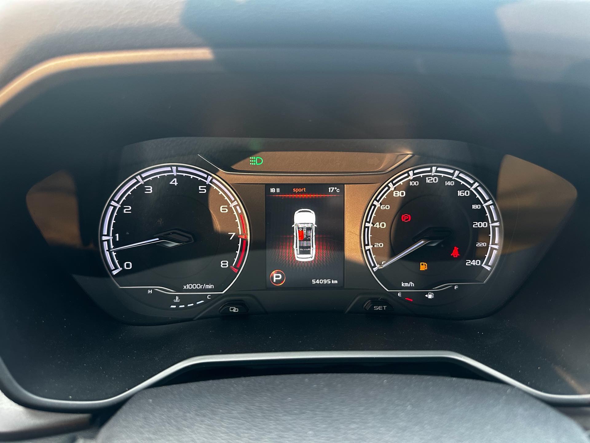 GEELY Vision X6 2023 car image #16