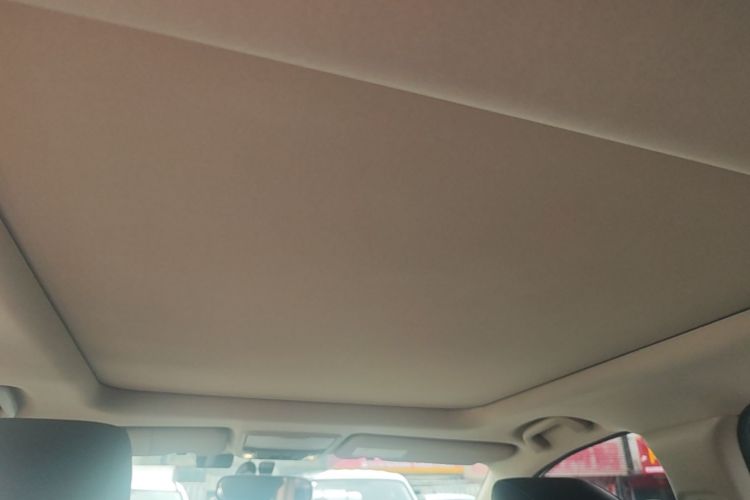 Honda CR-V 2019 car image #18