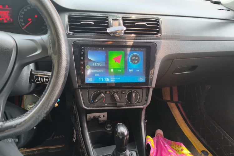 Volkswagen Santana 2018 car image #15