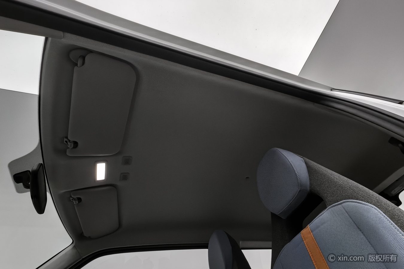 2023 car image #15