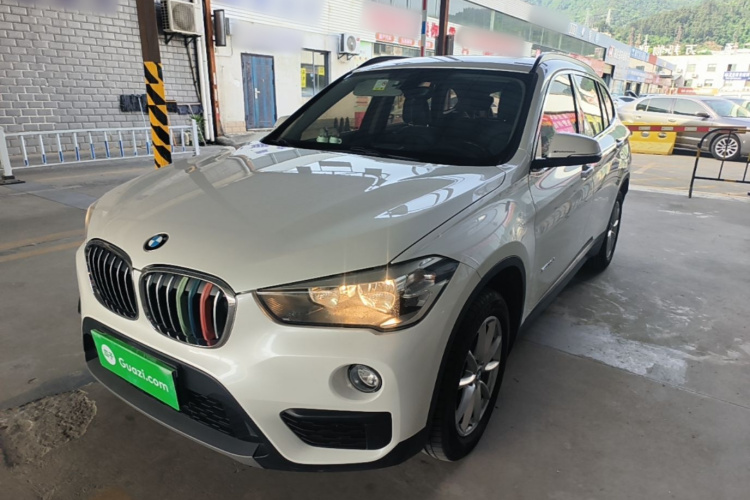 BMW X1 2018 #2 BMW X1 2018 car image #2