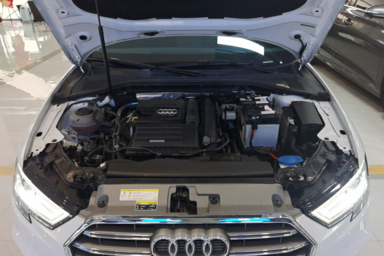 Audi A3 2021 immagine di auto #22
