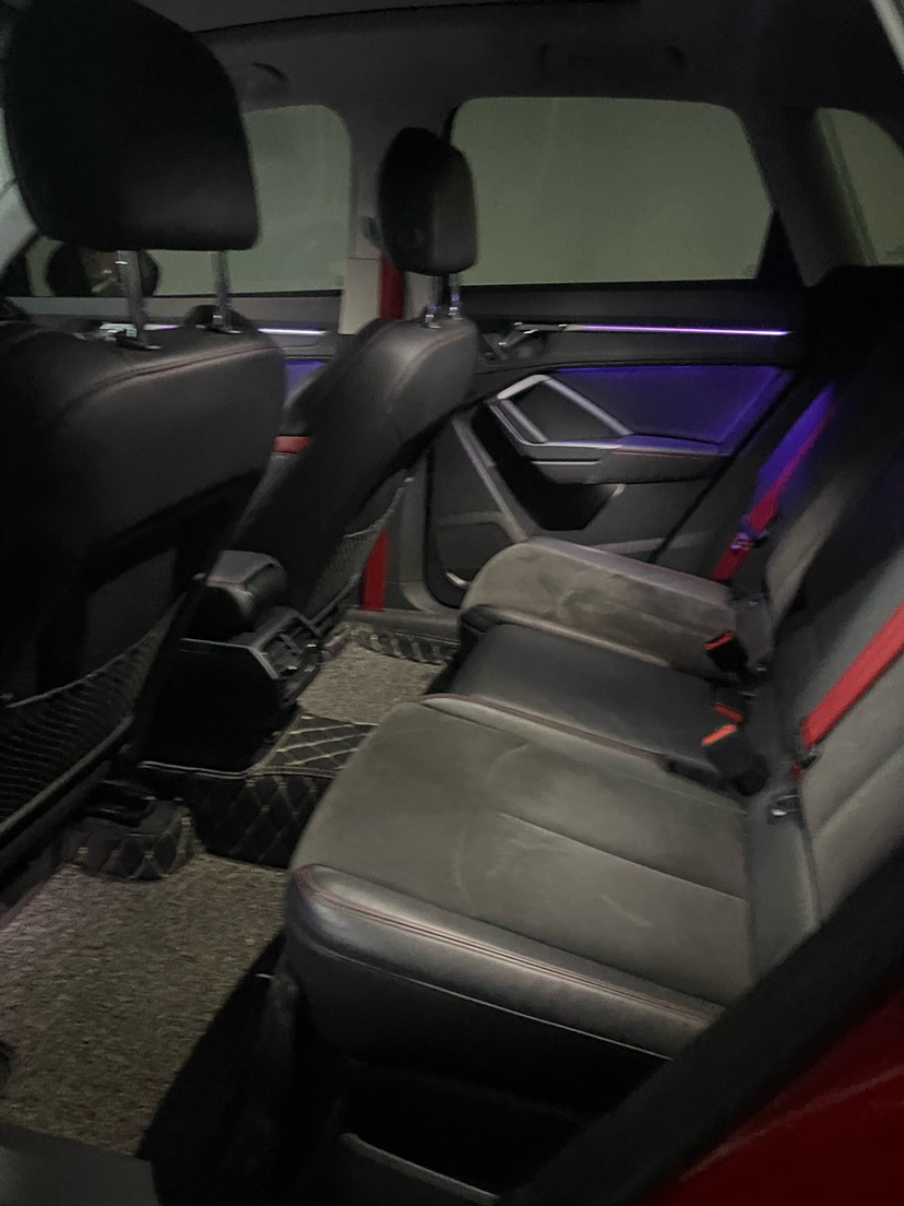 Audi Q3 2021 car image #4