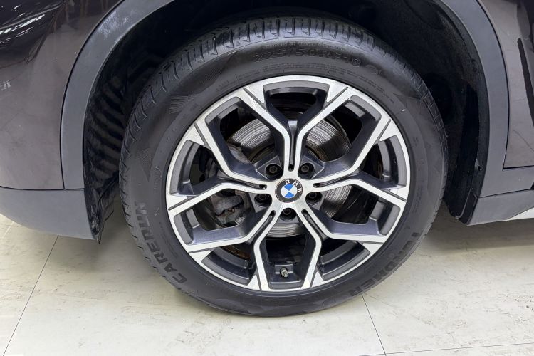BMW X1 2020 car image #7