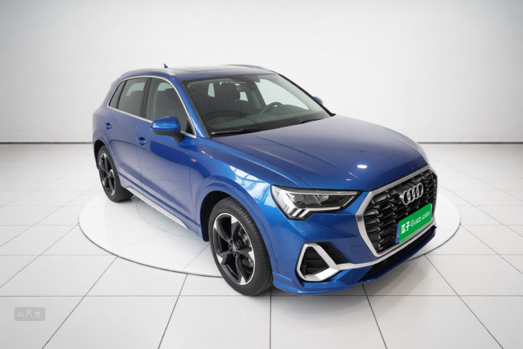 Audi Q3 2020 car image #4