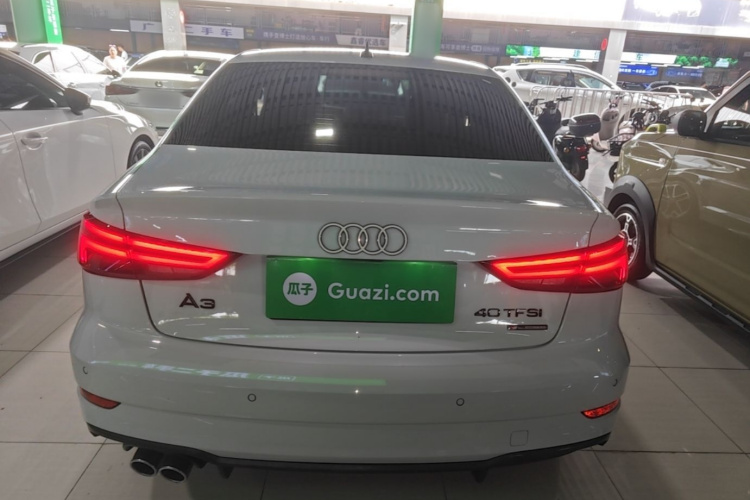Audi A3 2019 immagine di auto #6