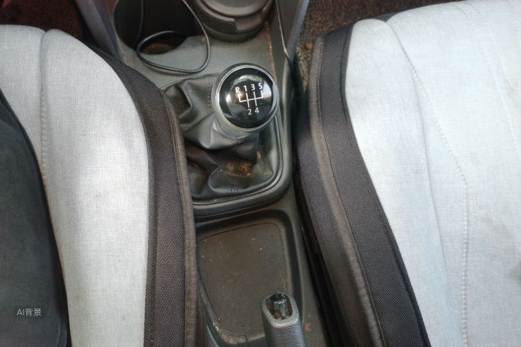 Volkswagen Polo 2015 imagen de coche #16