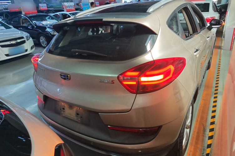 GEELY Emgrand GS 2018 #6 GEELY Emgrand GS 2018 car image #6