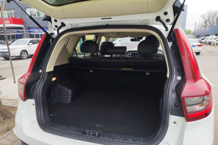 GEELY Vision X6 2019 #19 GEELY Vision X6 2019 car image #19