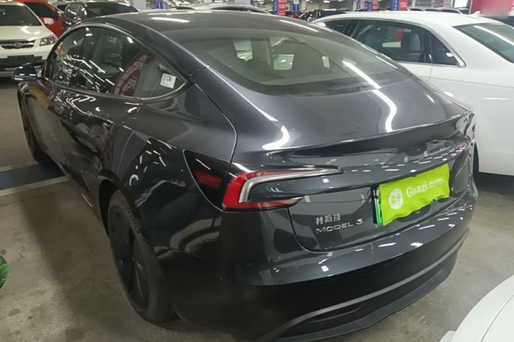 Tesla Model 3 2024 #7 Tesla Model 3 2024 immagine di auto #7