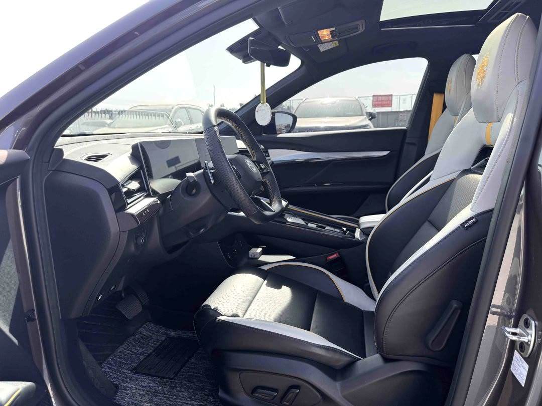 MG 5 Scorpio 2024 immagine di auto #4