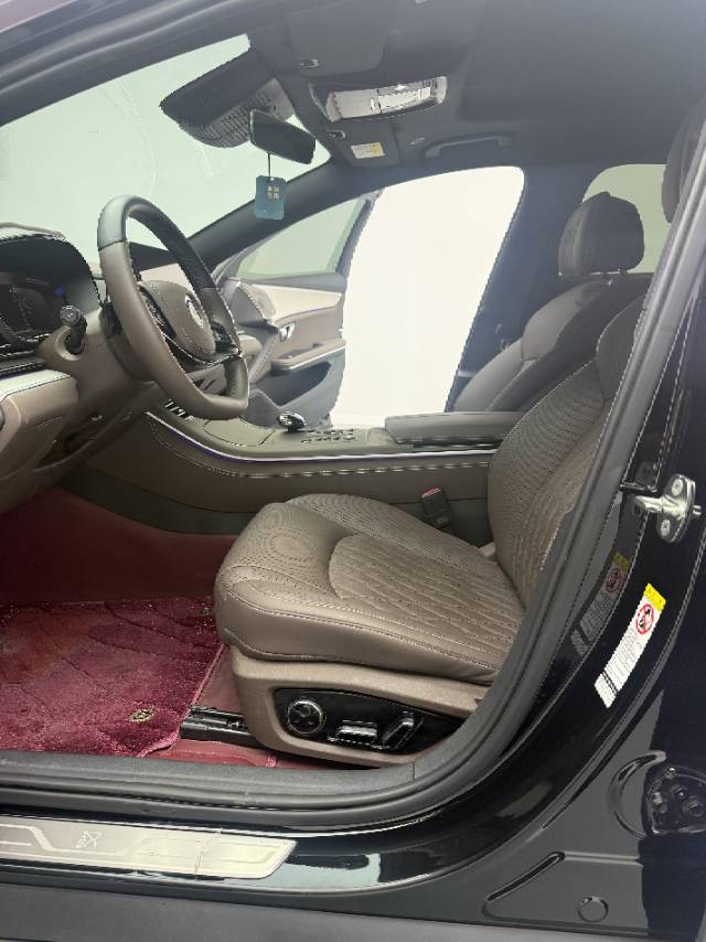 BYD Han 2025 #7 BYD Han 2025 immagine di auto #7