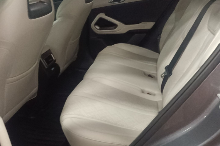 BYD YuanUP 2025 car image #17