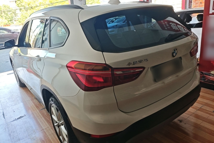 BMW X1 2016 #5 BMW X1 2016 car image #5