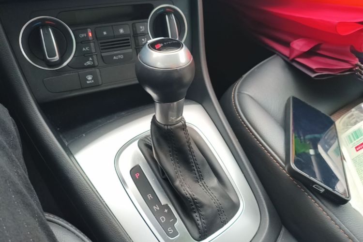 Audi Q3 2019 #16 Audi Q3 2019 car image #16