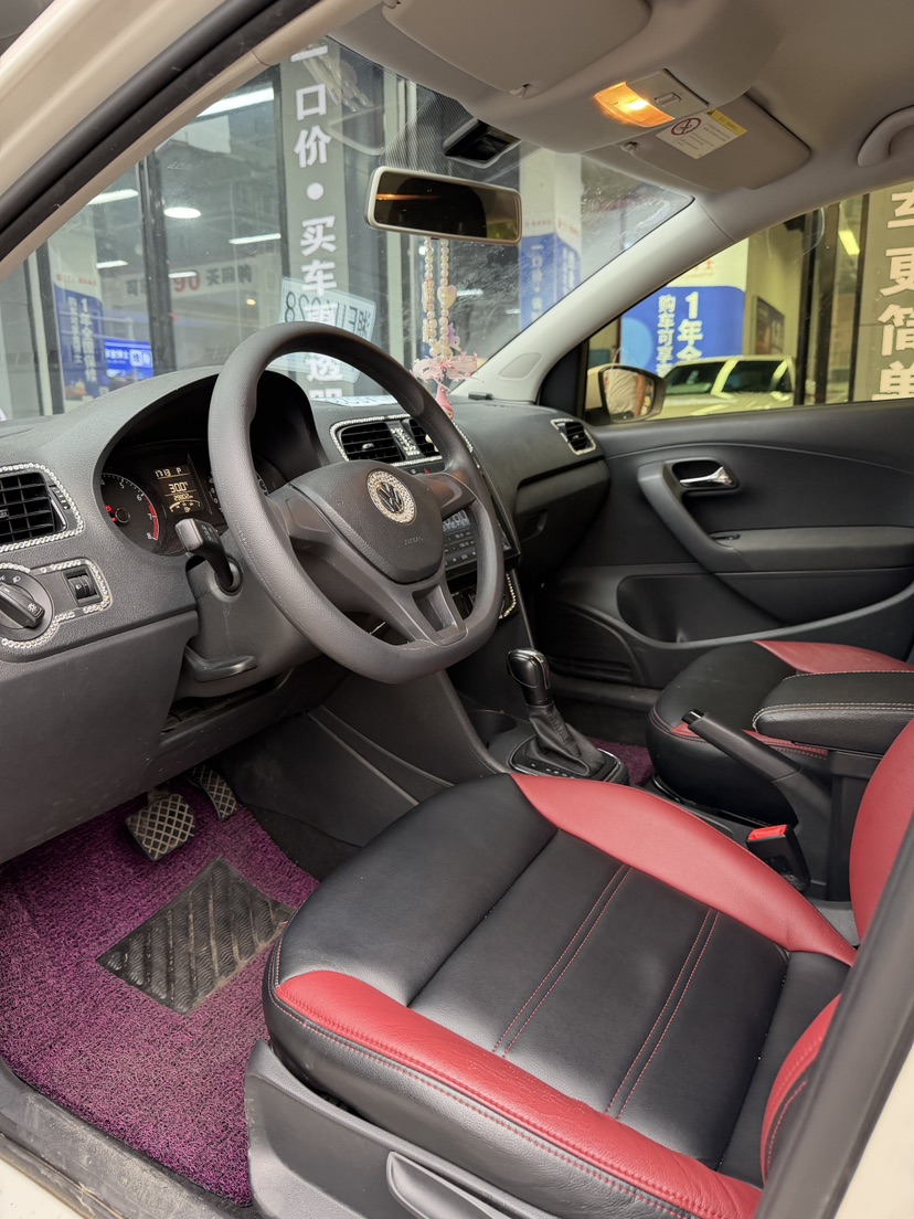 Volkswagen Polo 2017 car image #5