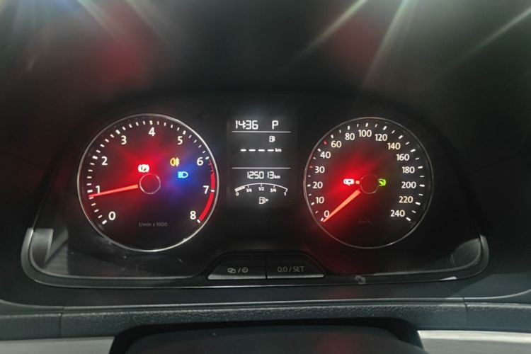 Volkswagen Lavida 2017 #12 Volkswagen Lavida 2017 car image #12