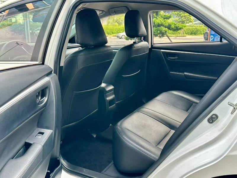 Toyota Corolla 2018 car image #6
