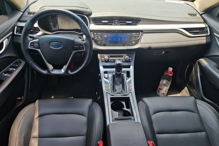 GEELY Emgrand 2018 #11 GEELY Emgrand 2018 car image #11