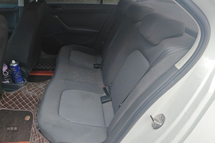 Volkswagen Santana 2020 car image #19