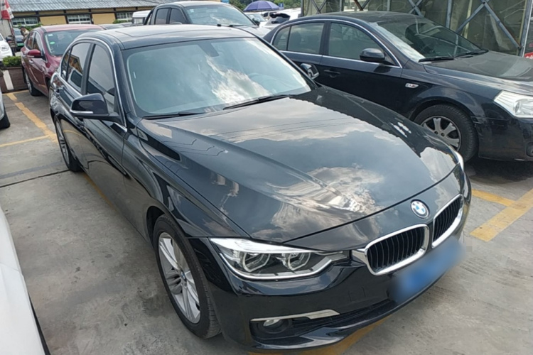 BMW 3 Series 2017 car image #6