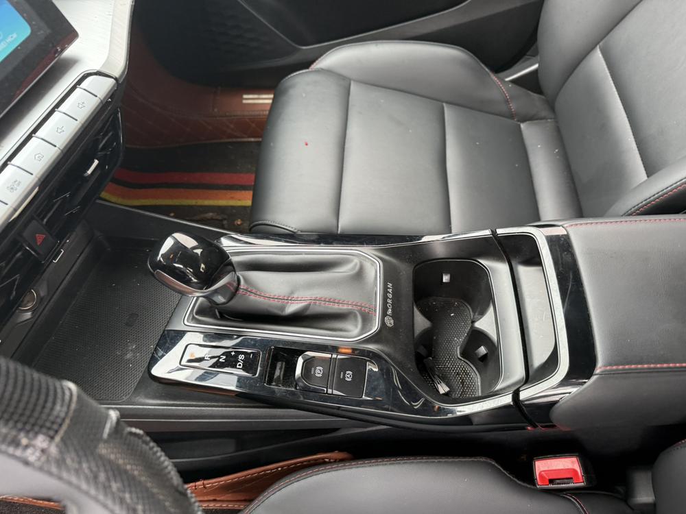 MG 5 2023 image de voiture #9