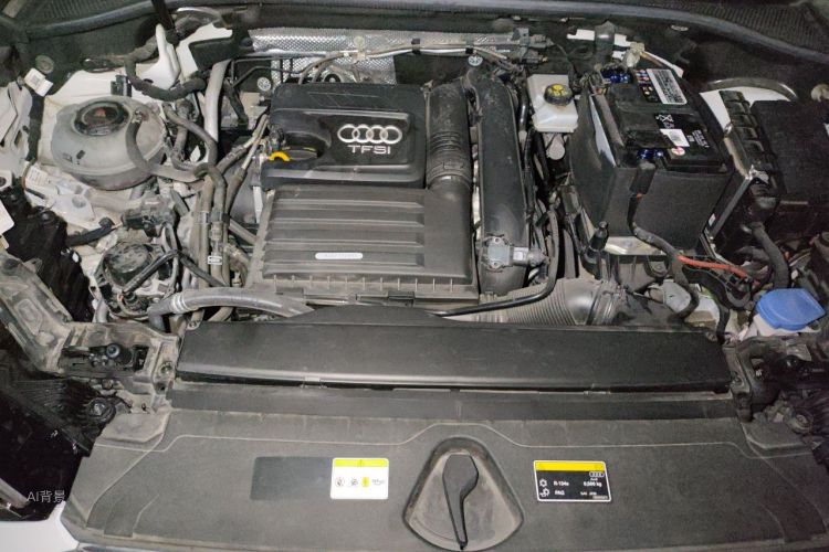Audi Q3 2022 car image #22