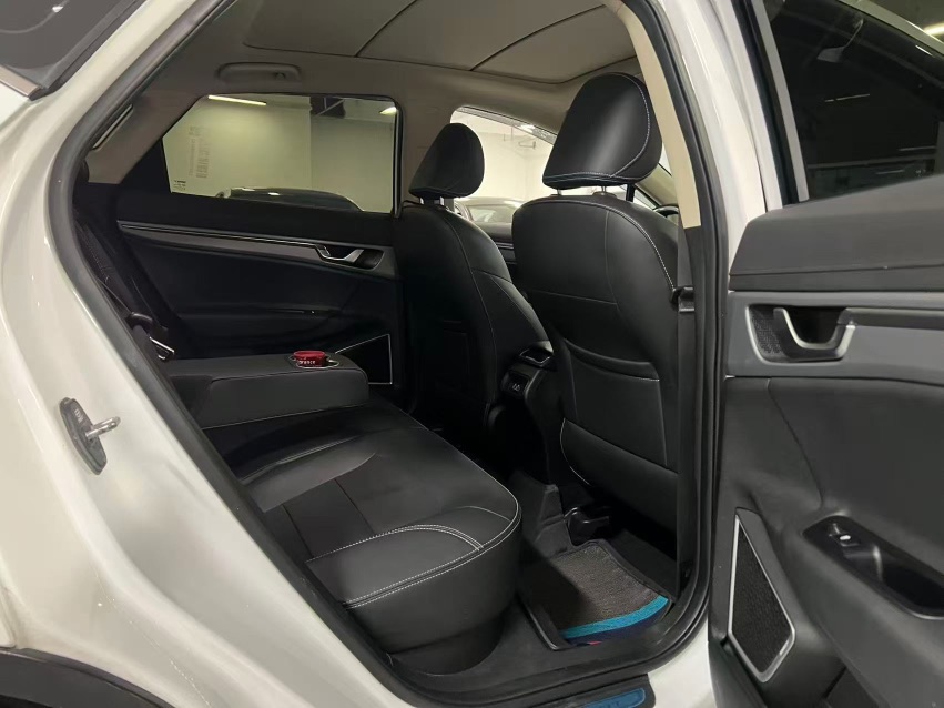 GEELY Emgrand GS 2018 imagen de coche #6
