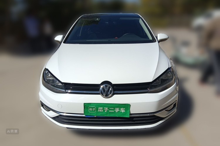 Volkswagen Golf 2019 car image #3