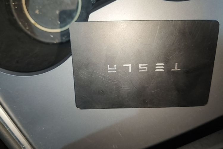 Tesla Model Y 2022 #9 Tesla Model Y 2022 car image #9