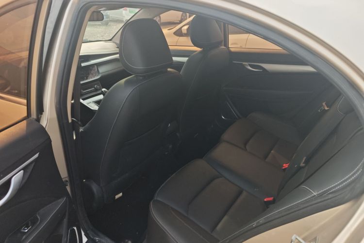 GEELY Emgrand 2018 #10 GEELY Emgrand 2018 imagen de coche #10
