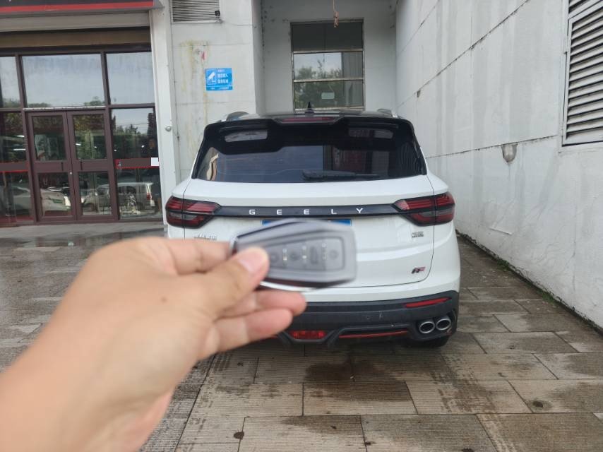 GEELY Coolray 2023 car image #4