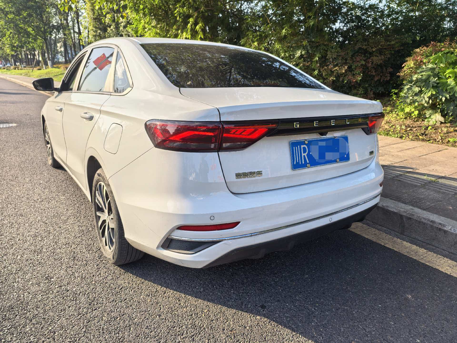 GEELY Emgrand 2024 car image #3