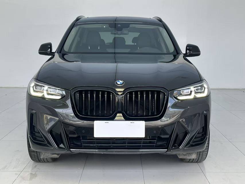 BMW X3 2022 car image #2