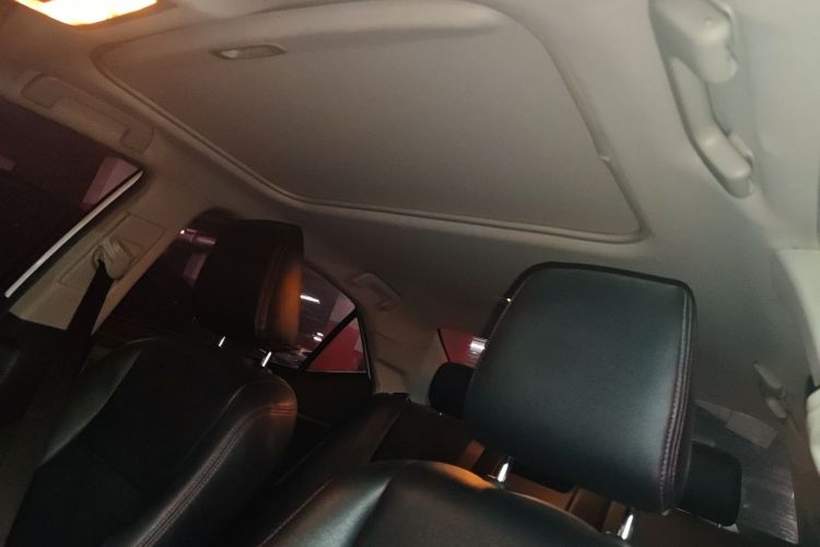 Toyota Corolla 2016 #16 Toyota Corolla 2016 car image #16