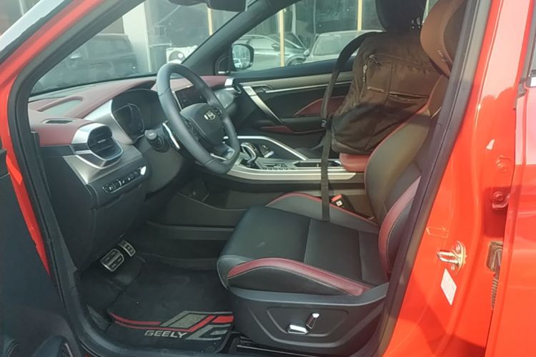 GEELY Coolray 2019 #15 GEELY Coolray 2019 car image #15