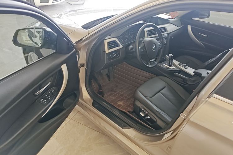 BMW 3 Series 2016 #16 BMW 3 Series 2016 car image #16