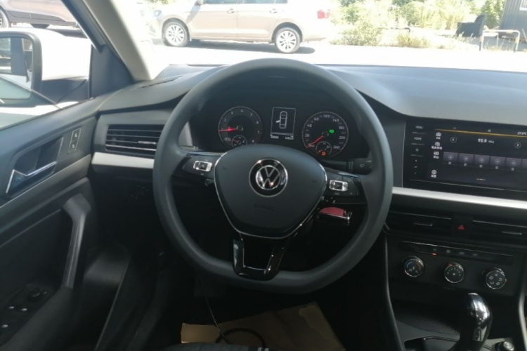 Volkswagen Lavida 2021 #11 Volkswagen Lavida 2021 car image #11