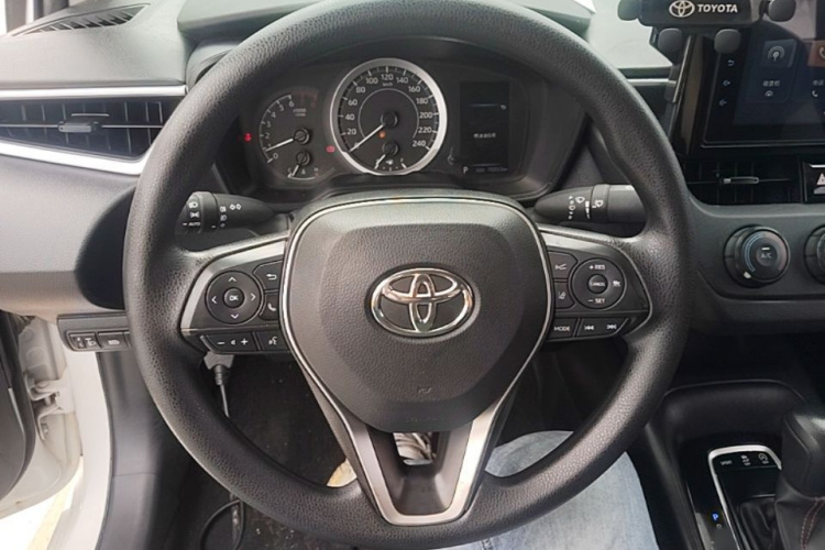 Toyota Corolla 2022 car image #11