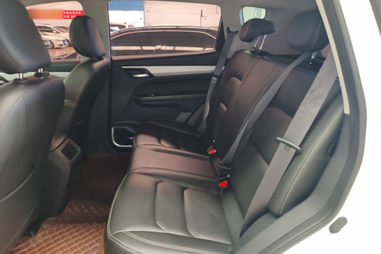 GEELY Vision X6 2020 car image #13