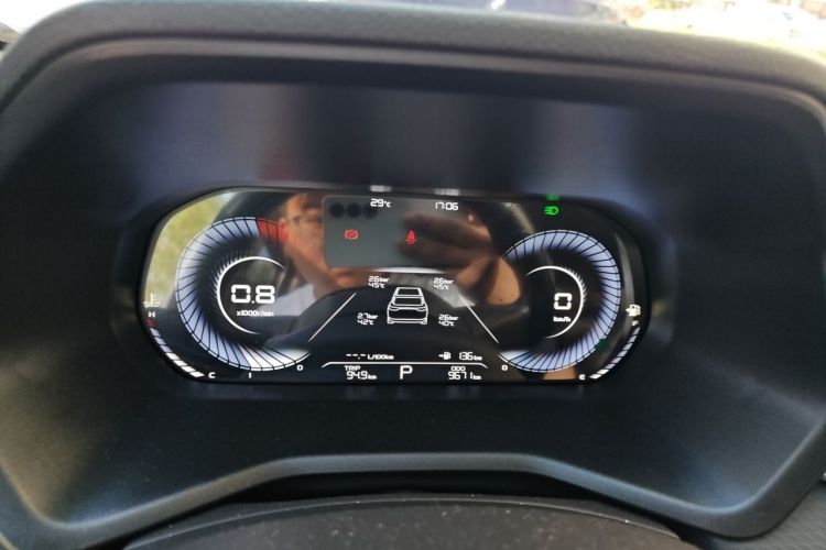 GEELY Emgrand 2024 immagine di auto #16