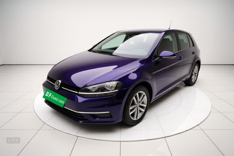 Volkswagen Golf 2019 car image #2