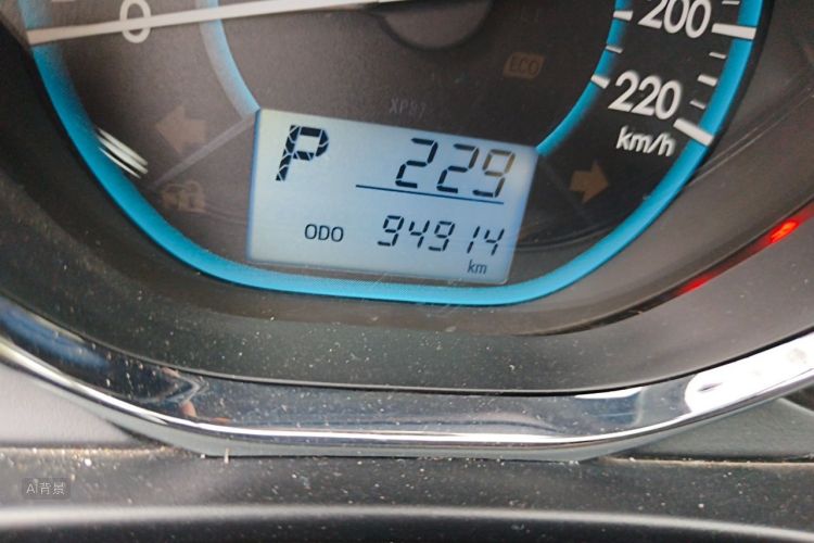 Toyota Vios 2015 صورة سيارة #14