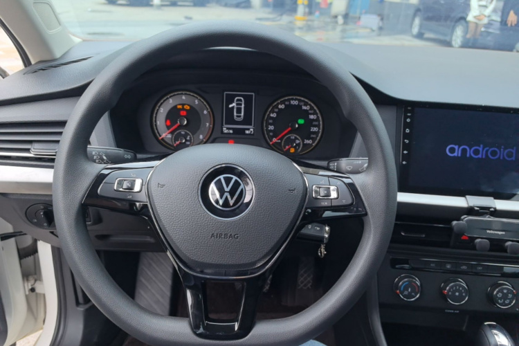 Volkswagen Lavida 2022 car image #11