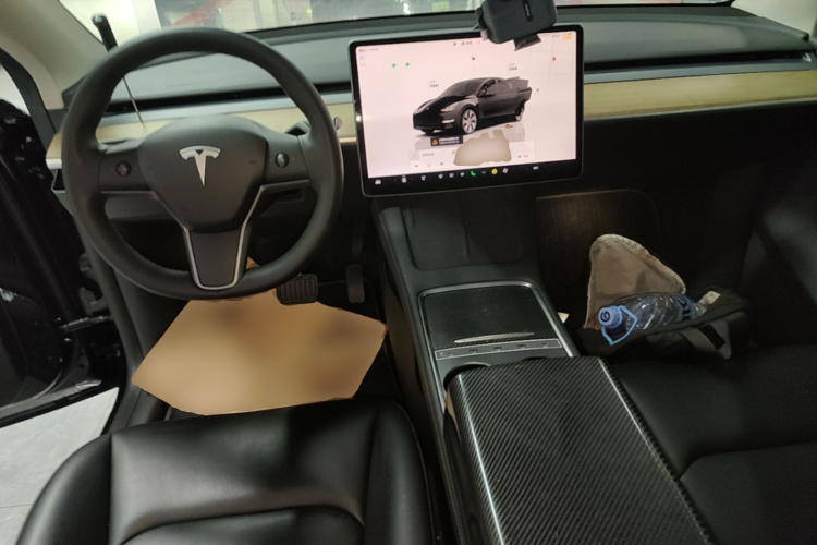 Tesla Model Y 2022 #11 Tesla Model Y 2022 car image #11
