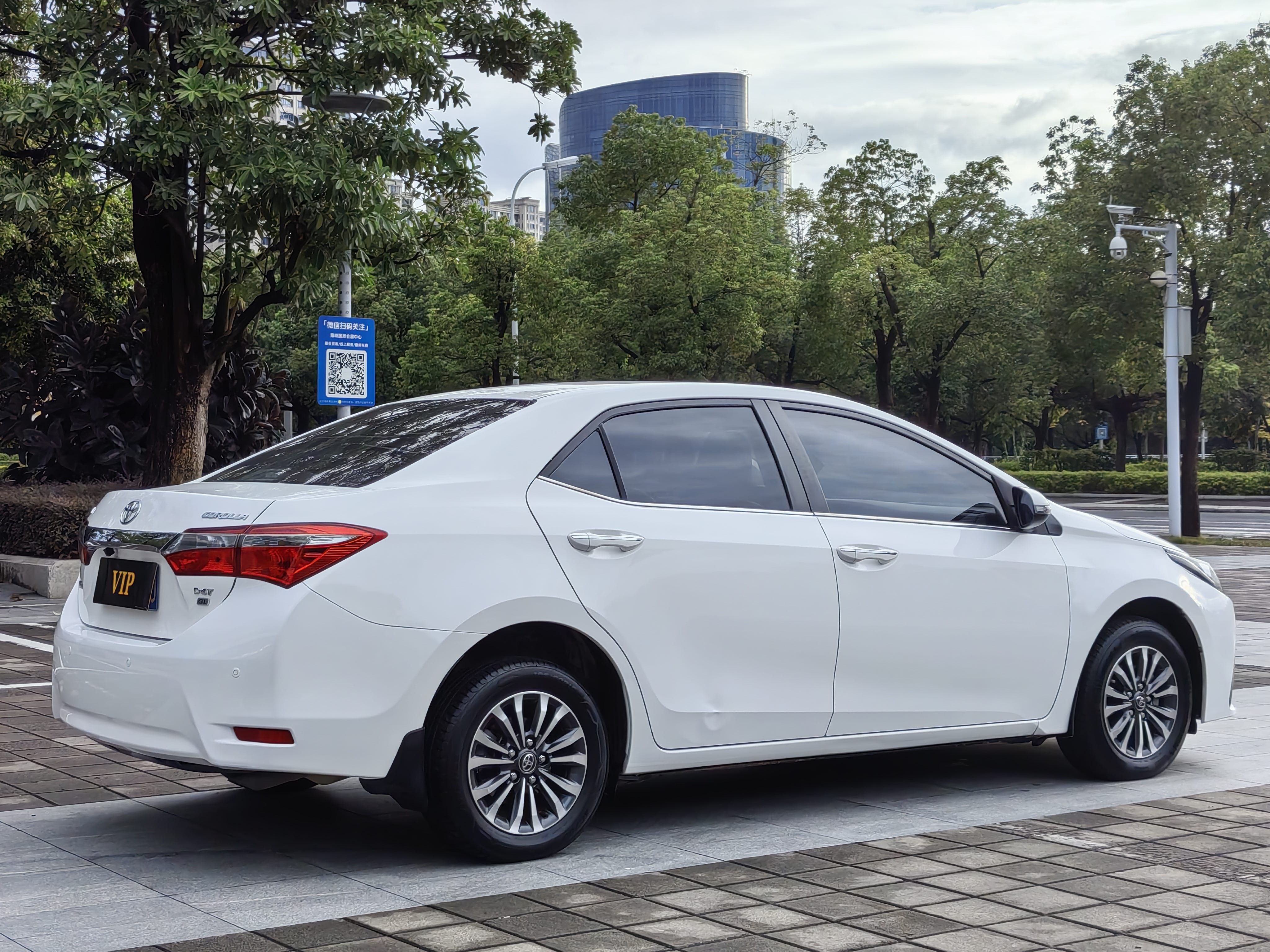 Toyota Corolla 2017 car image #9